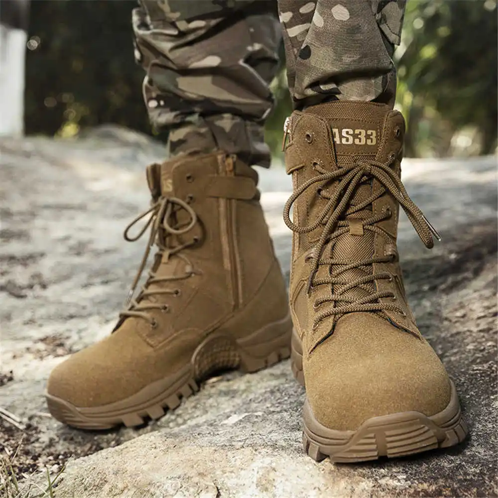 Rutschfeste Wanderstiefel aus  – Travel Accessories On Sale Bewertung und Preis
